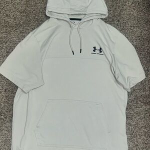 Under Armour Men's Light Gray Hoodie